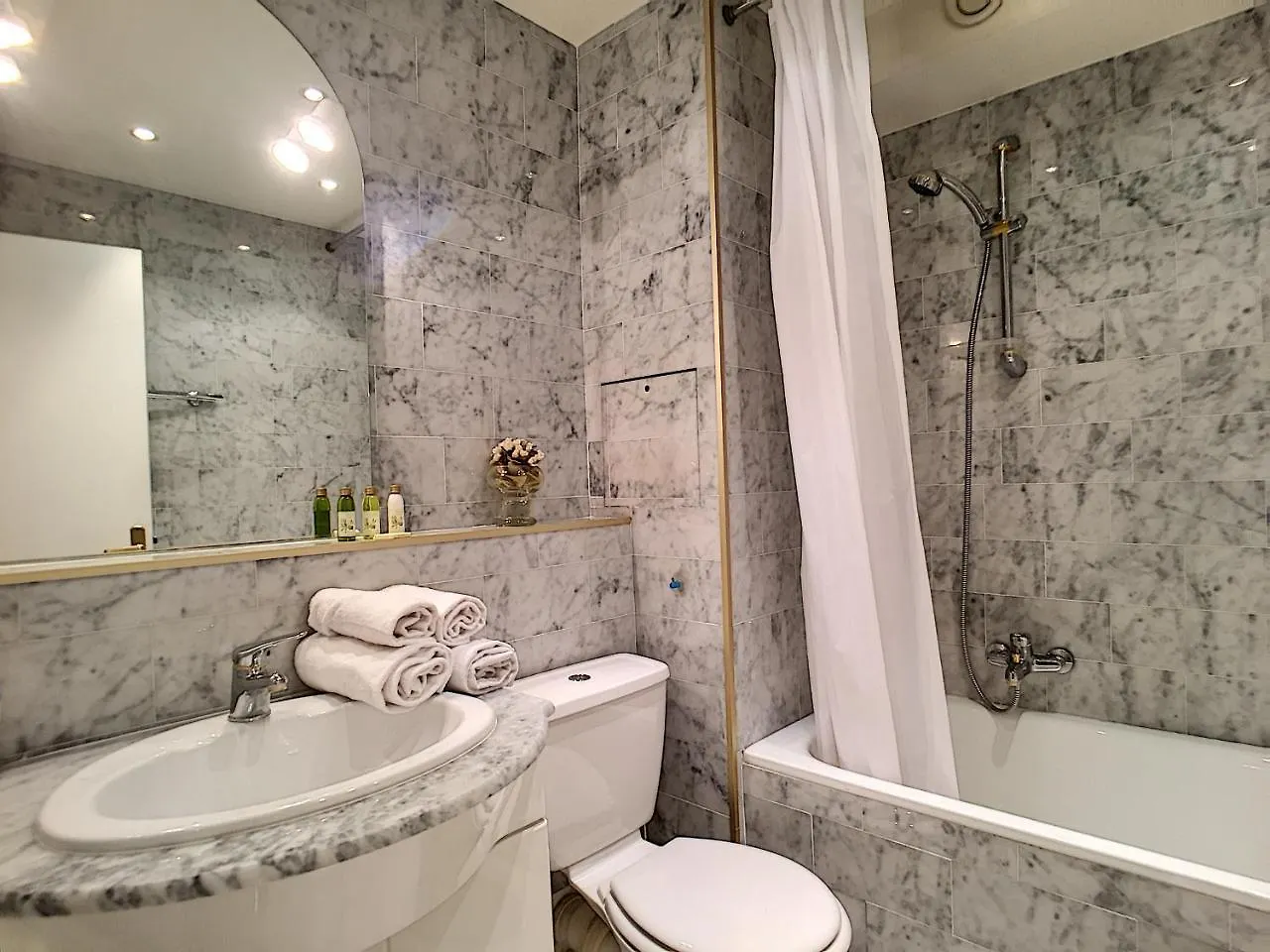 Apartment Le Parnasse - 1 Chambre - Centre Ville Nice France